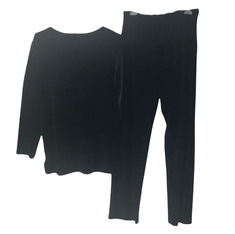 Lapis Black Velvet Longsleeved Round neckline Top and matching pants Sz L - Picture 8 of 8